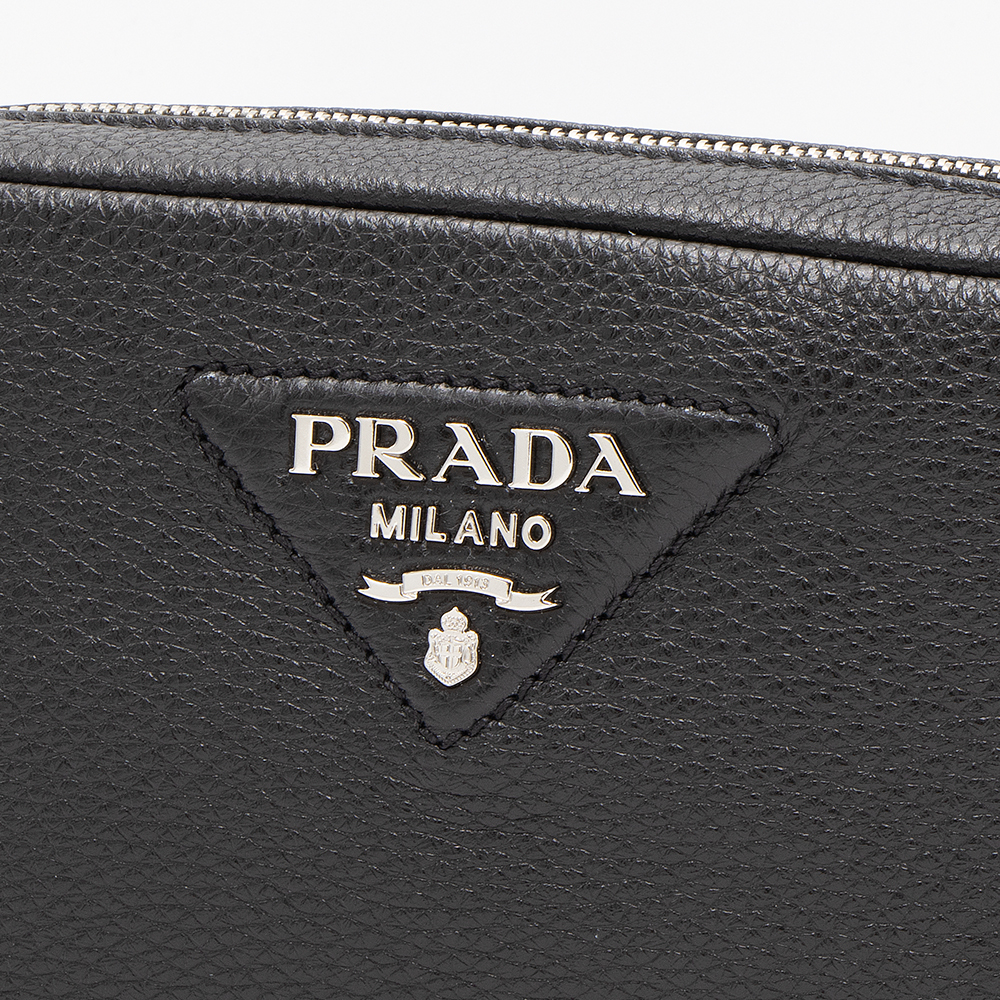 PRADA レディースショルダーバッグ（バッグ、小物素材：本革、レザー