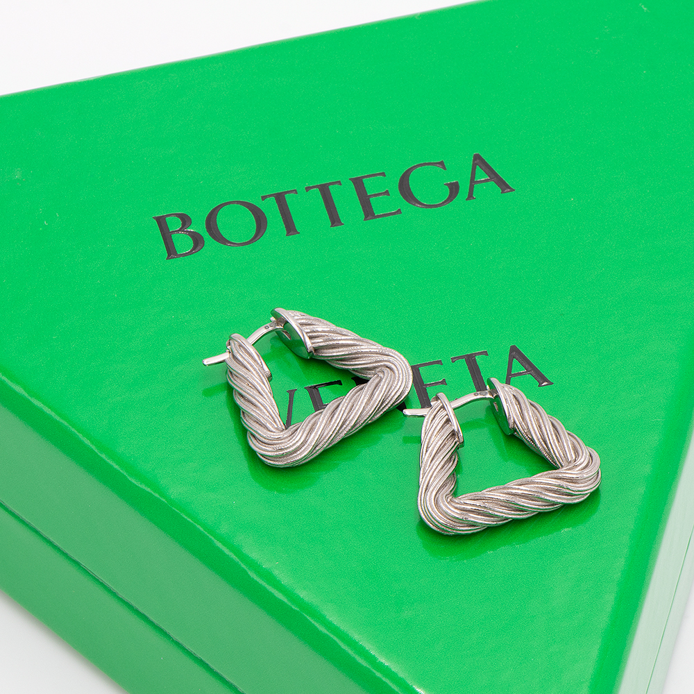 限定タイムセール】ボッテガヴェネタ BOTTEGA VENETA ピアス シルバー