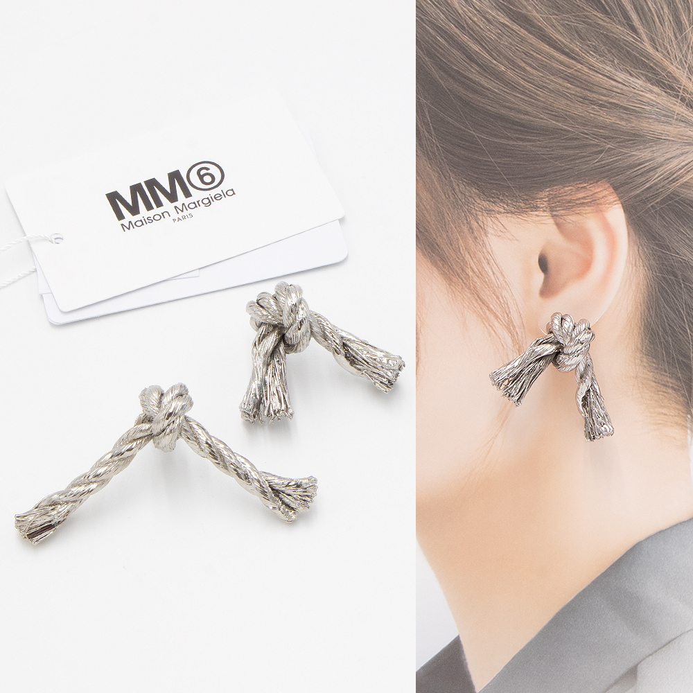 【ハッピープライス】エムエムシックスメゾンマルジェラ MM6 MAISON MARGIELA ピアス シルバー MARGIELA 6 EARRINGS SM6VG0048 SV0153 951 PALLADIUM