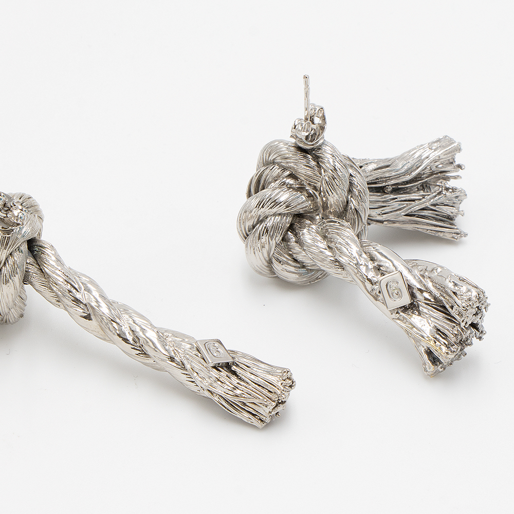 エムエムシックスメゾンマルジェラ MM6 MAISON MARGIELA ピアス シルバー MARGIELA 6 EARRINGS SM6VG0048  SV0153 951 PALLADIUM