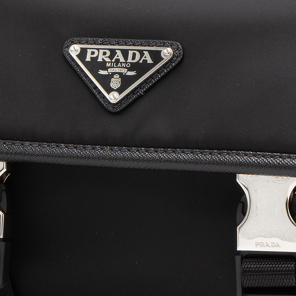 PRADA（プラダ） ショルダーバッグ Re-Nylon ブラック 2VD034 2DMH