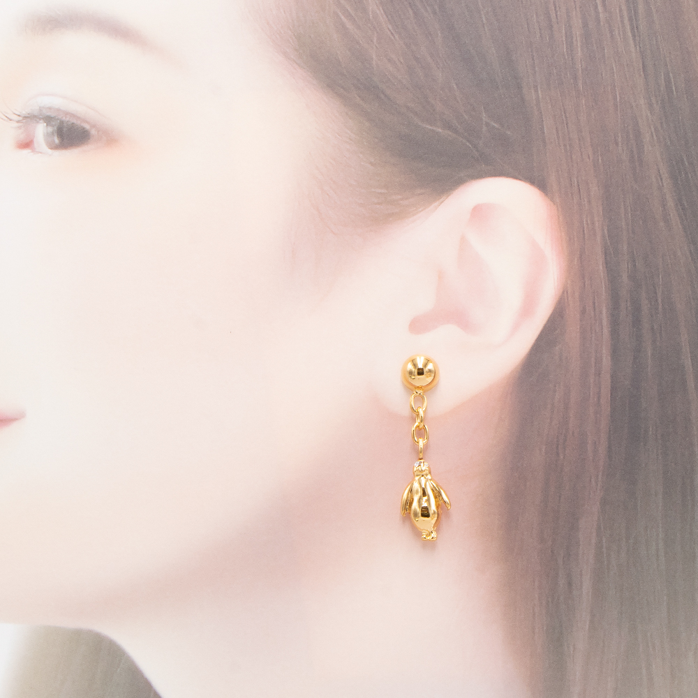 【美品】MARNI ピアス MARNI マルニ 猫モチーフ ドロップピアス (MARNI/ピアス