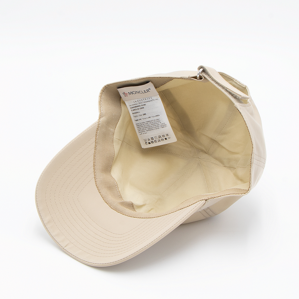 『美品』MONCLER モンクレール　ベースボール　キャップ　ベージュ MONCLER モンクレール ベースボールキャップ ベージュ 3B000 01