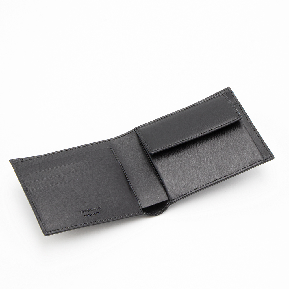 FERRAGAMO 【7/4-7/10 LYP会員+P10倍】フェラガモ 2つ折り財布