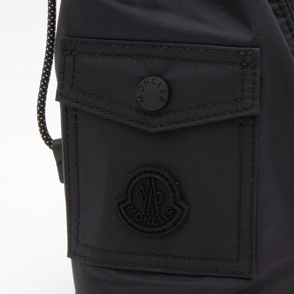 MONCLER（モンクレール） ショルダーバッグ ブラック MINI DRAWSTRING