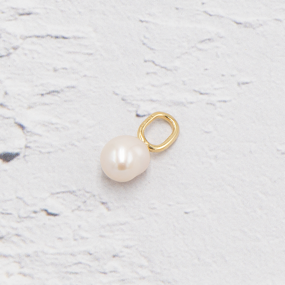 MARIA BLACK（マリアブラック） チャーム ペンダントトップ パール