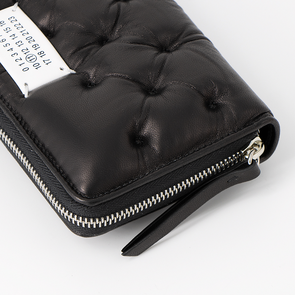 Maison Margiela（メゾンマルジェラ） ラウンドファスナー長財布