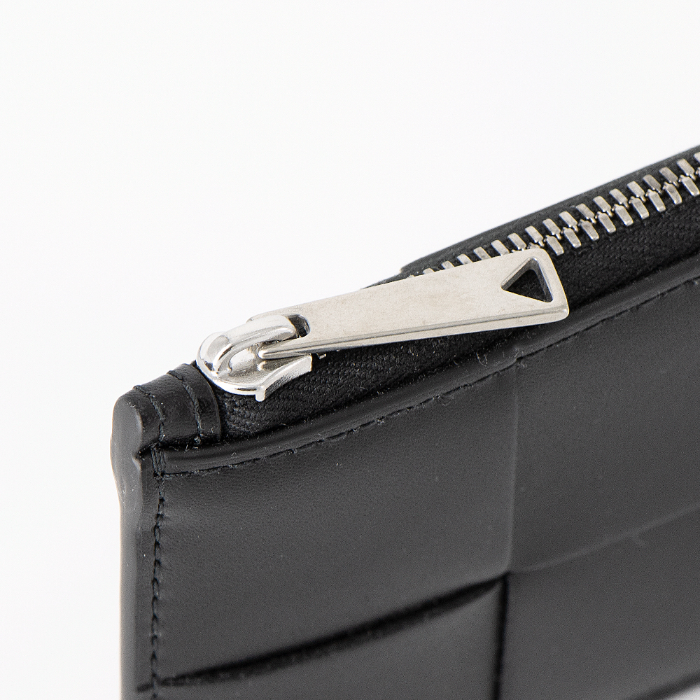BOTTEGA VENETA（ボッテガ・ヴェネタ） カードケース ファスナー付き