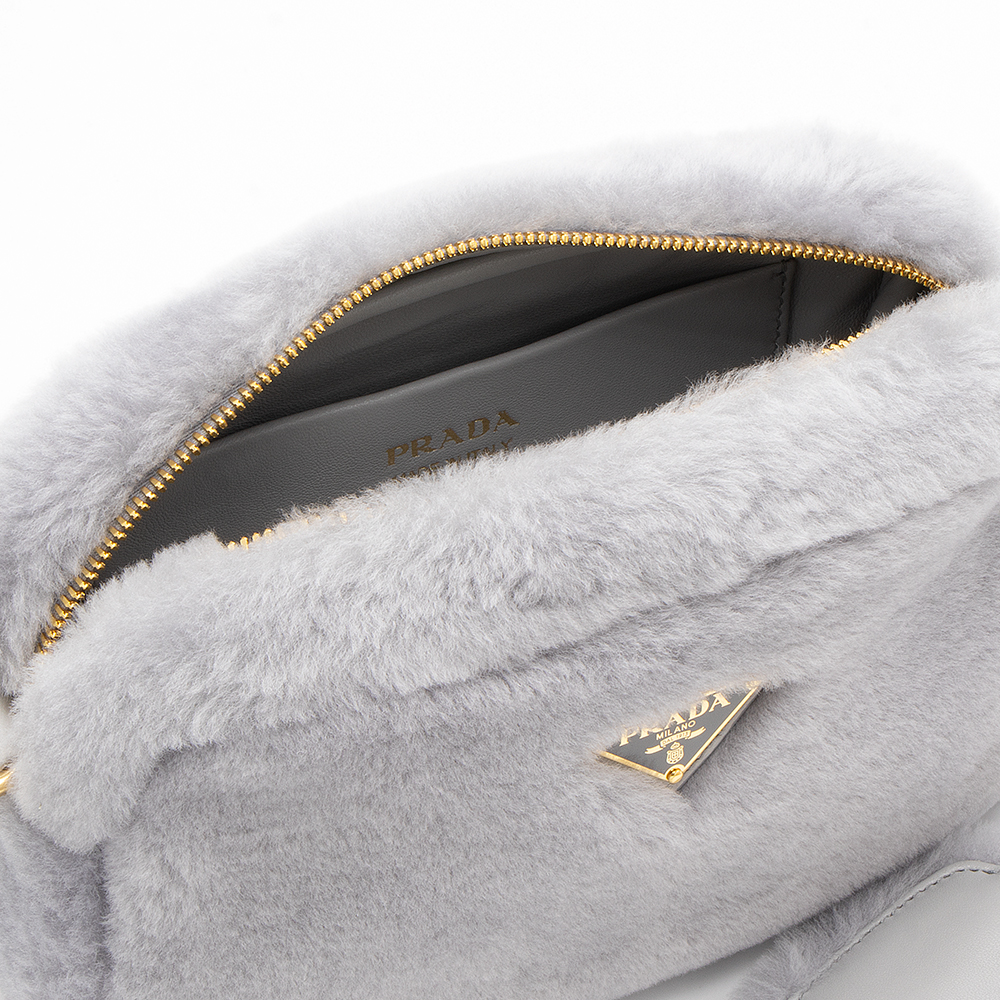 セール★PRADA★1IH016 PRADA JAPAN (@prada_japan) / X