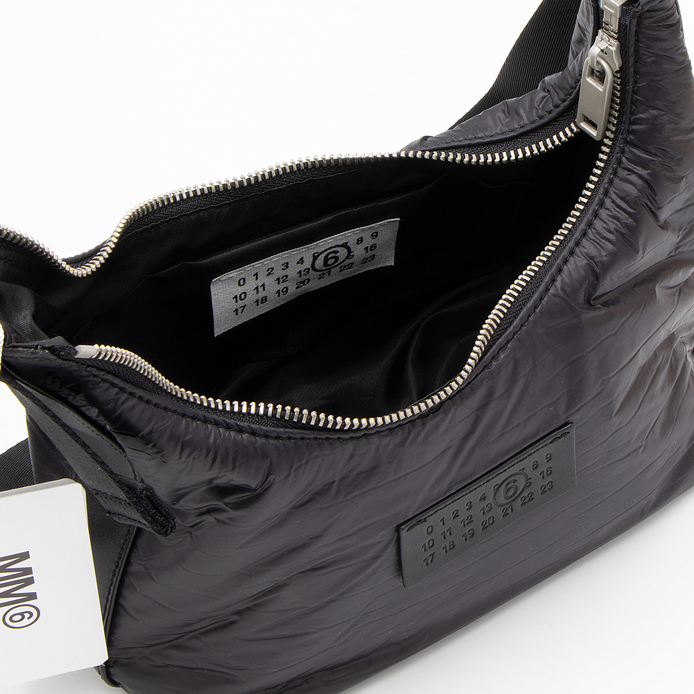 MM6 エムエムシックスメゾンマルジェラ MAISON MARGIELA