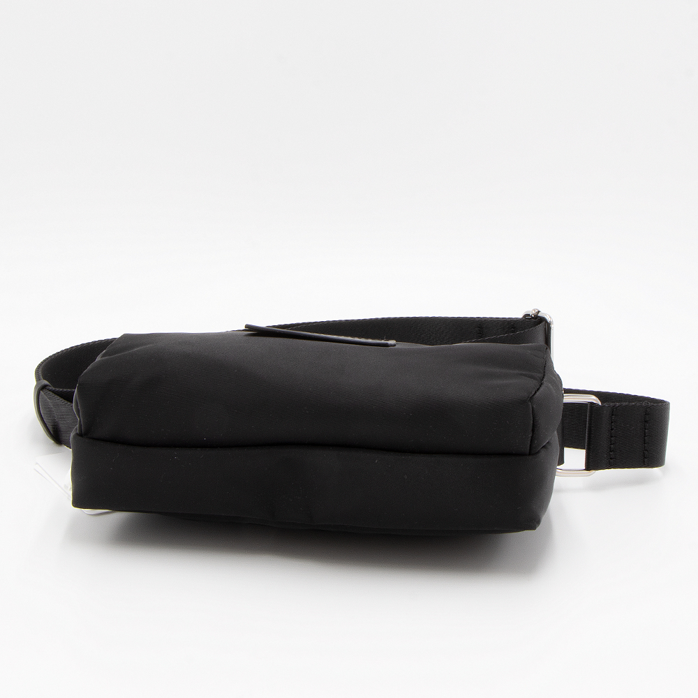 マルジェラ margiela 黒 ナイロン ショルダーバッグ MM6 エムエムシックスメゾンマルジェラ MAISON MARGIELA