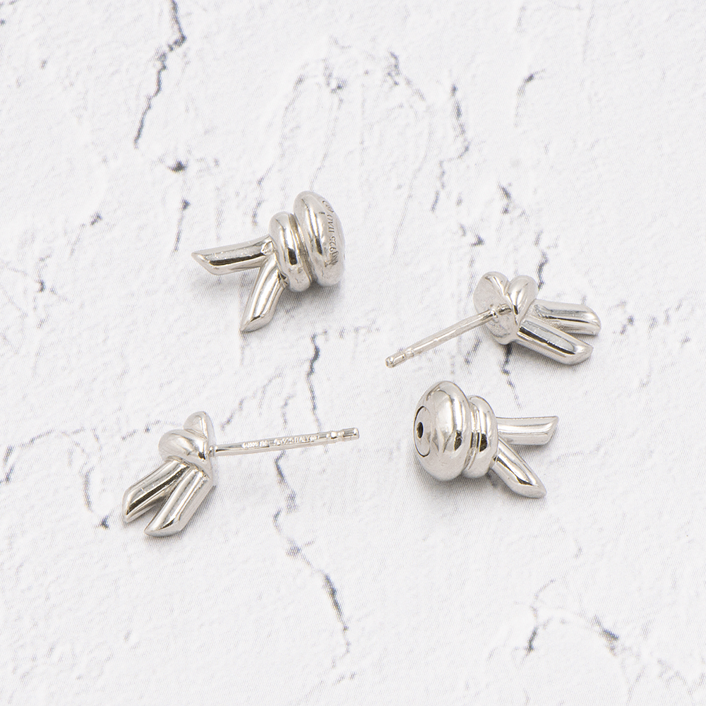 ボッテガヴェネタ　ピアス BOTTEGA VENETA（ボッテガ・ヴェネタ） ピアス シルバー KNOT STUDS
