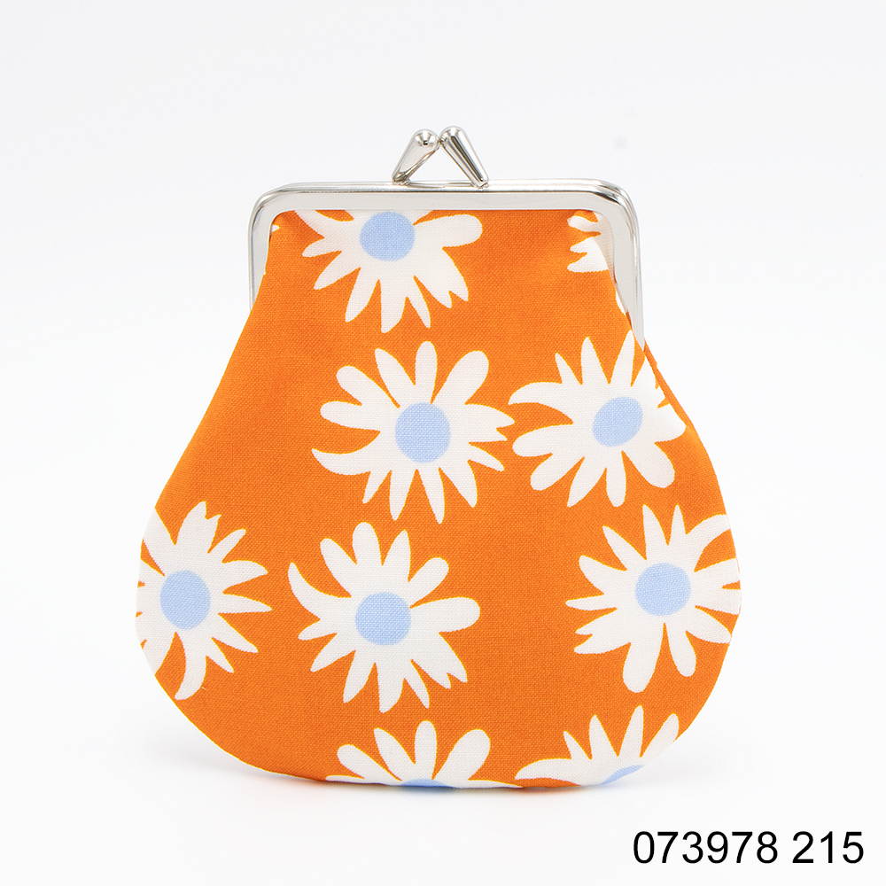 marimekkoマリメッコ KukkaroPieni Logo がま口ポーチL marimekko 【9/4-9/7 LYP会員+P10倍】マリメッコ がま口ポーチ