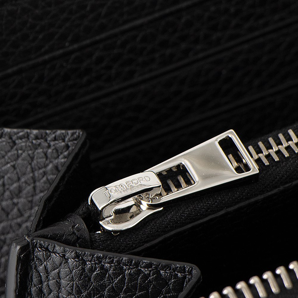 TOM FORD（トムフォード） ラウンドファスナー長財布 ブラック Y0241