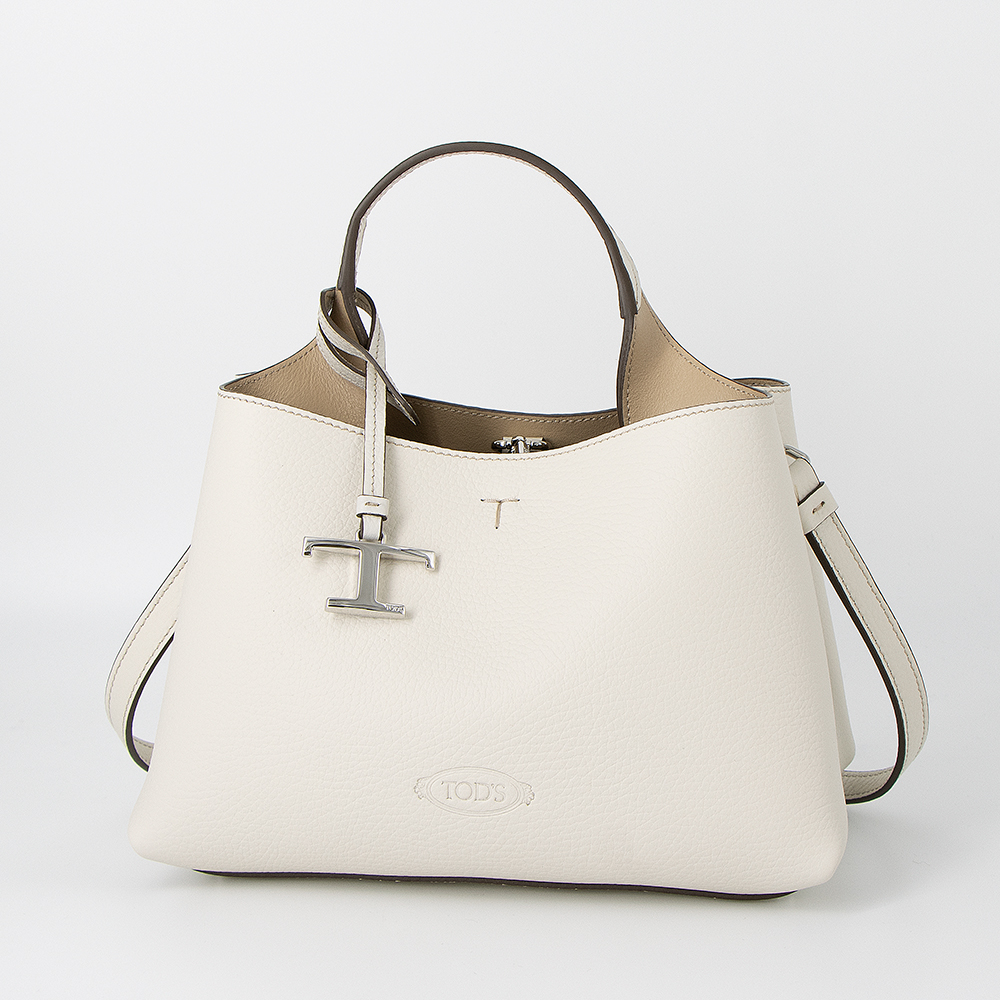 ブラックオアホワイト　200パック TRAIL BUM（トレイルバム） リュック バックパック メンズ レディース