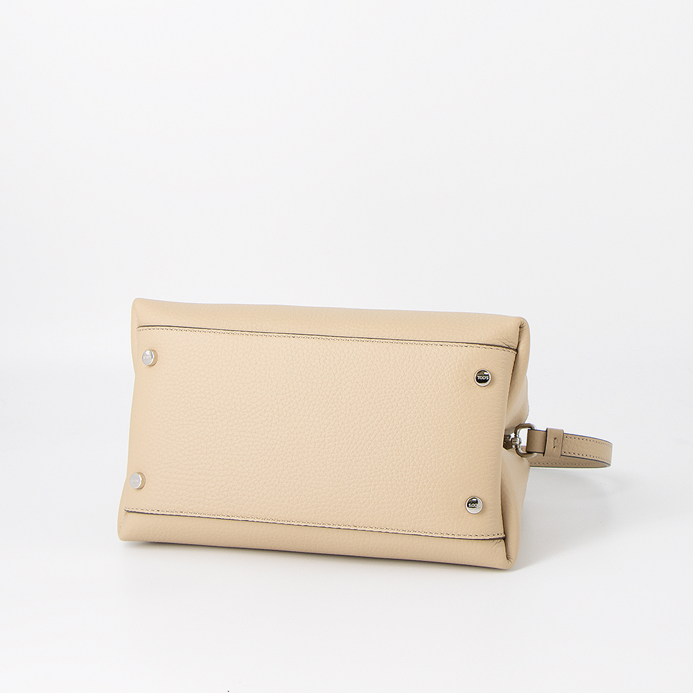 TOD'S（トッズ） トートバッグ(2WAY仕様) マイクロ XBWAPAEL000QRI