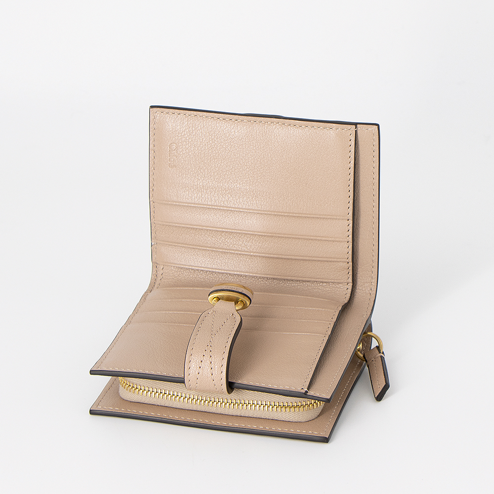 Chloe（クロエ） CHLOE 2つ折り財布 グレインレザーPADDINGTONスクエア