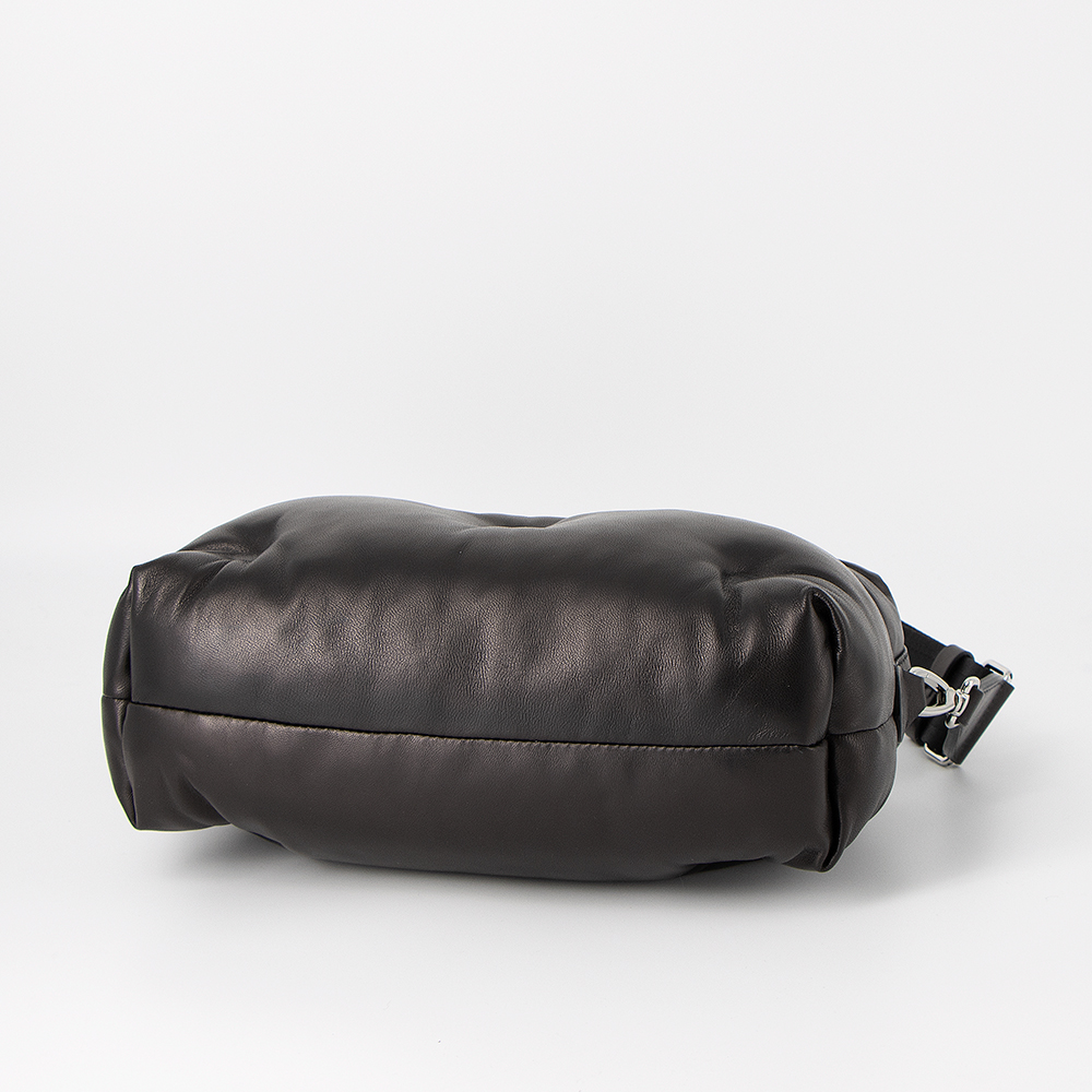 Maison Margiela メゾンマルジェラ Glam Slam グラムスラム ショルダーバッグ ブラック SB1WB0006 P8840 Maison Margiela（メゾンマルジェラ） ショルダーバッグ GLAM SLAM