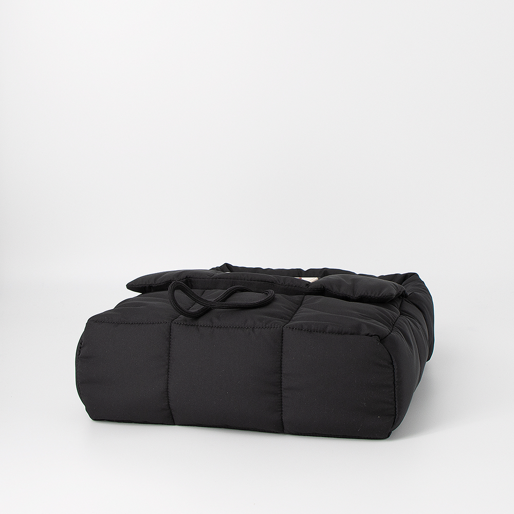 MARNI（マルニ） ショルダーバッグ PUFF SBMP0268A0 P8068 00N99 BLACK