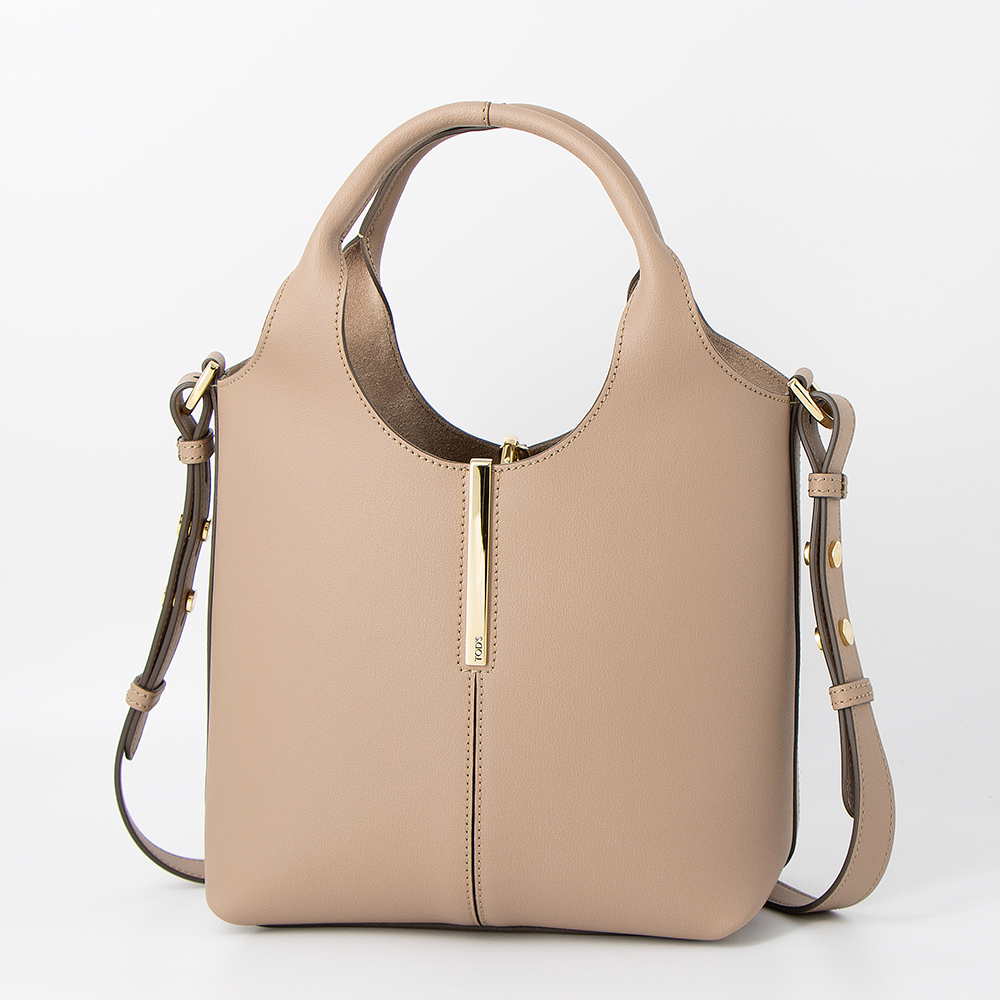 TOD'S（トッズ） トートバッグ(2WAY仕様) ショッピングトートバッグ