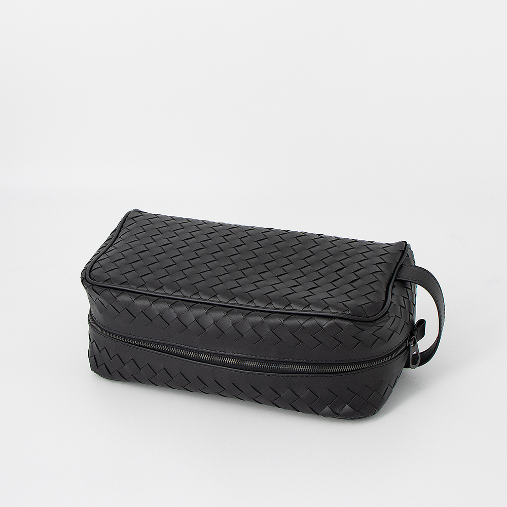BOTTEGA VENETA（ボッテガ・ヴェネタ） イントレチャート トラベル