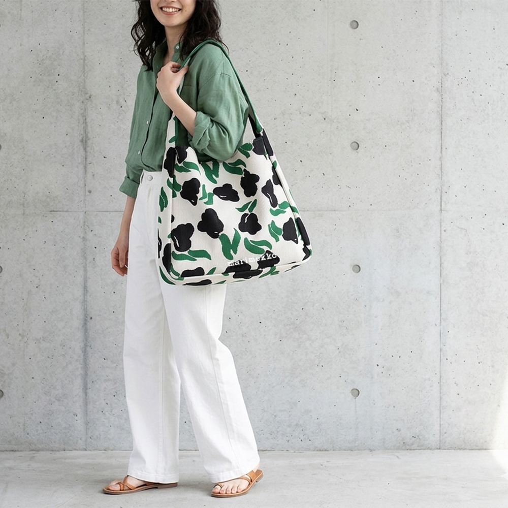 marimekko（マリメッコ） ショルダーバッグ Knitted Bag Large