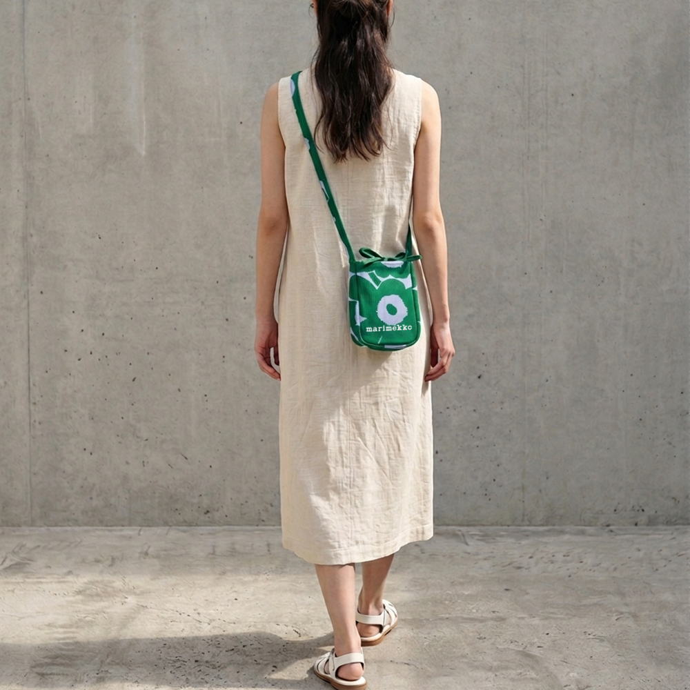 marimekko（マリメッコ） ショルダーバッグ スマホポーチ Knitted