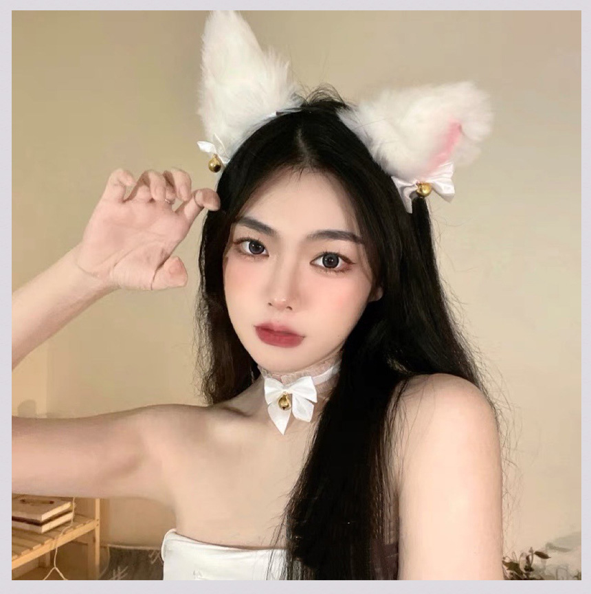猫耳 カチューシャ かわいい ネコ 耳 ヘアバンド ふわふわ コスプレ ハロウィン 仮装 ヘアアクセサリー 髪留め ヘアアレンジ 髪飾り イベント クリスマス 関連画像3
