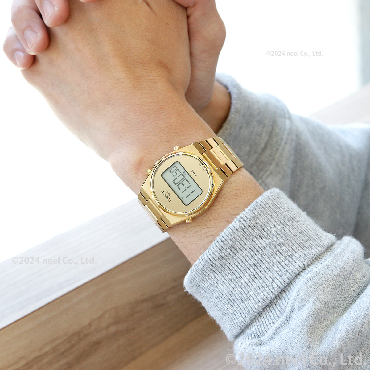 ティソ TISSOT PRX ピーアールエックス DIGITAL デジタル 35MM T137.263.33.020.00 腕時計 メンズ レディースの画像