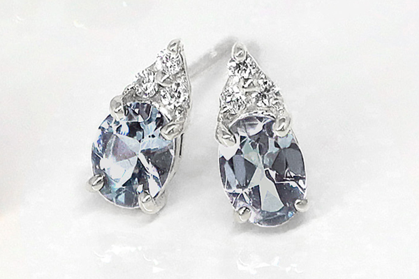 ピアス 希少石 プラチナスピネル グレースピネル ダイヤモンド 0.04ct