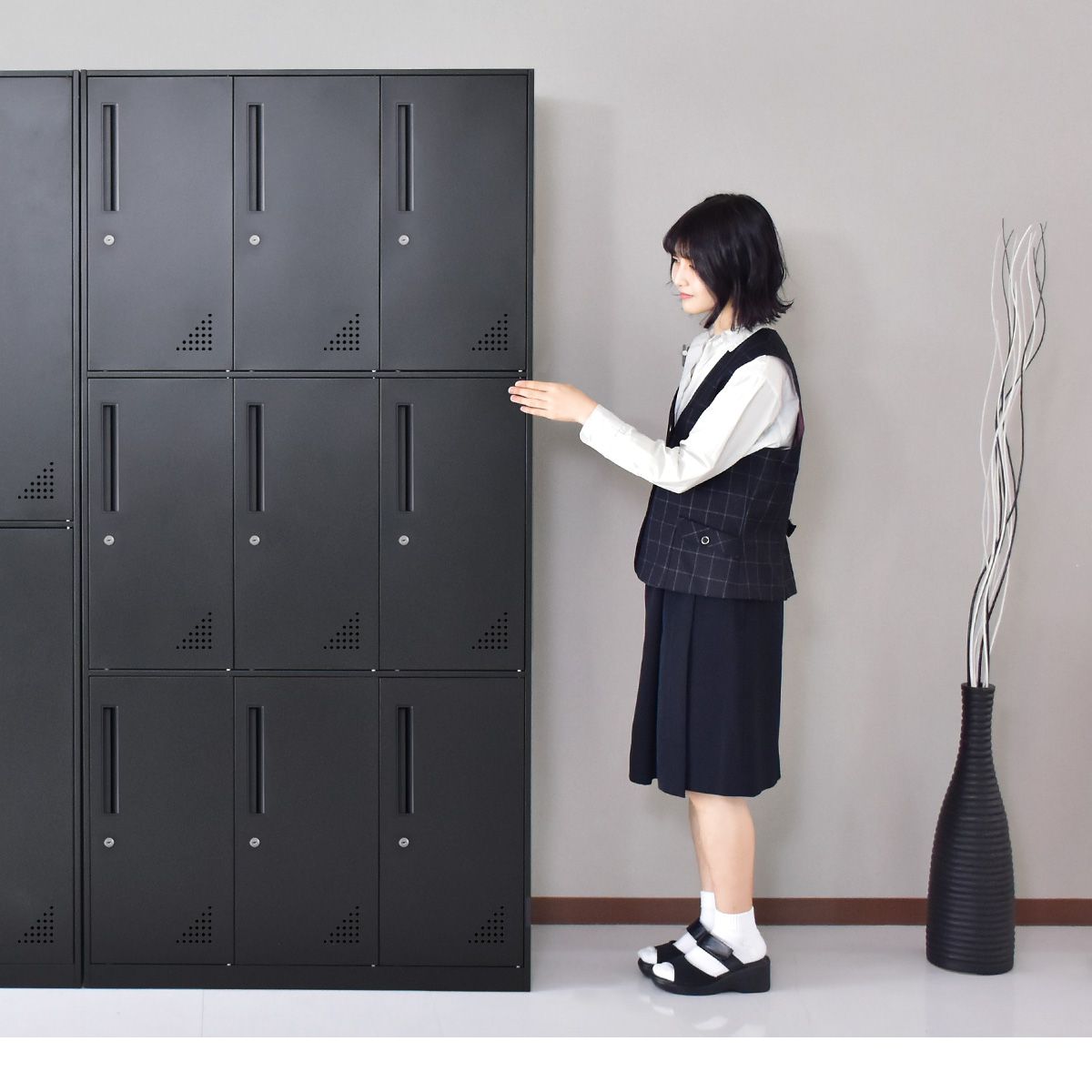 DORIS（ドリス） スチール キャビネット ロッカー 鍵付き ケイド3段