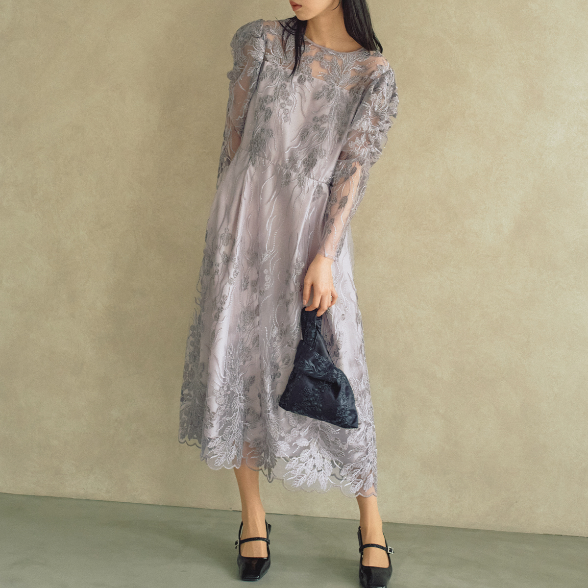 Mame Kurogouchi(マメ) Botanical Lace Sleeves I-Line Dress