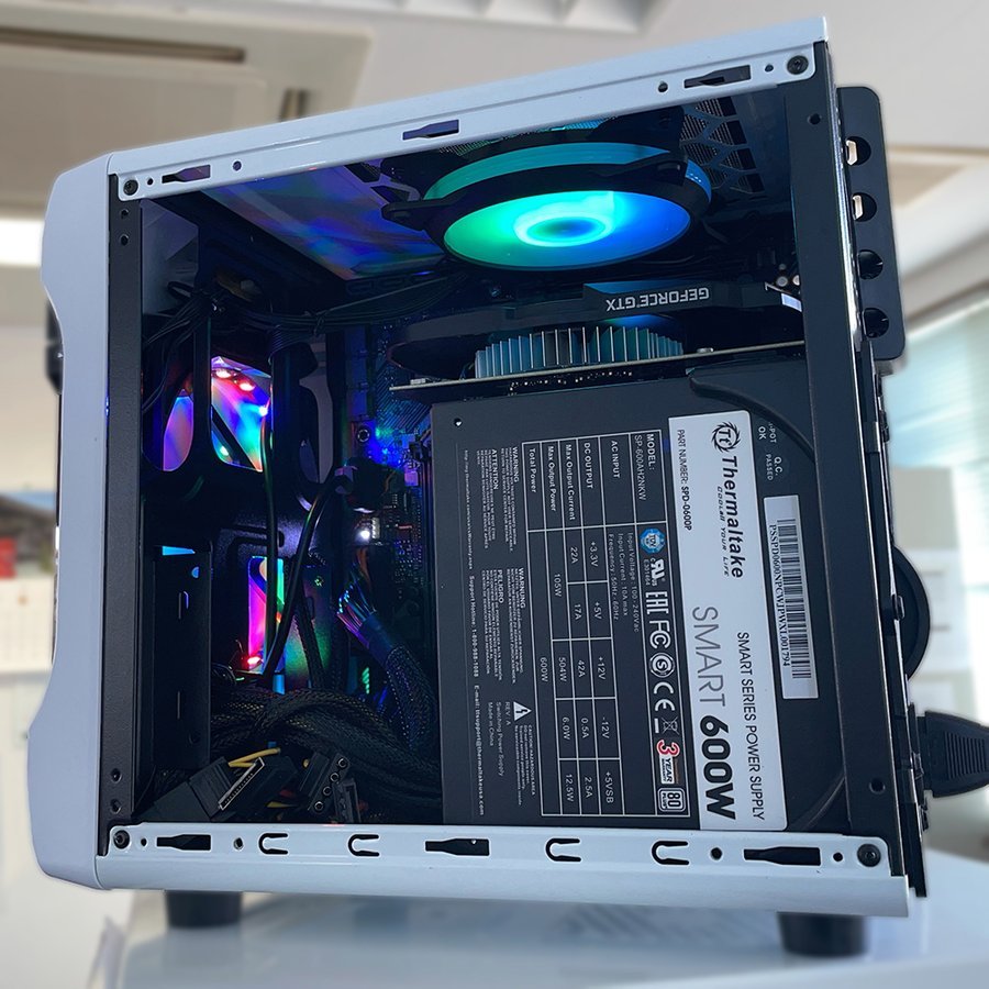 PCケース ice Micro-ATX Mini-ITX 対応PCケース キューブ型PCケース :pccase01:GreenForest - 通販  - Yahoo!ショッピング