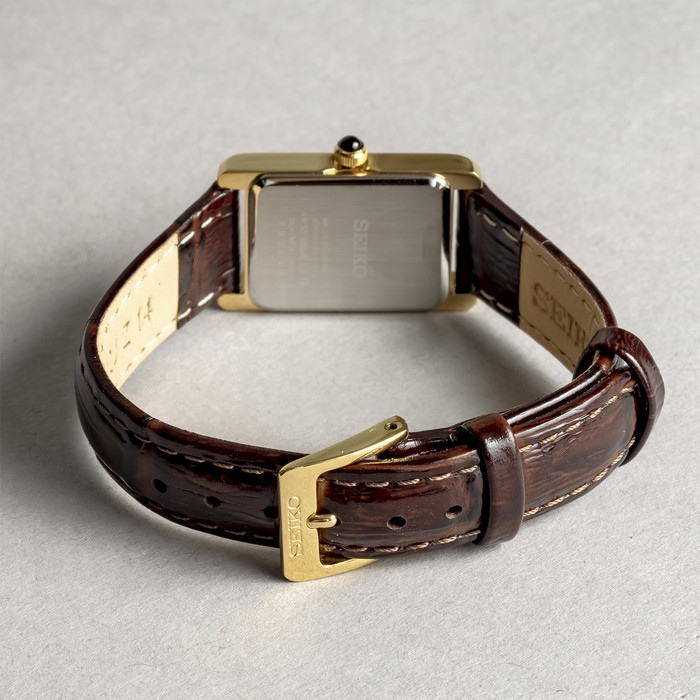 訳あり 小キズあり 日本未発売 SEIKO ESSENTAILS セイコー エッセンシャルズ SWR066 腕時計 時計 ブランド レディース 逆輸入 アナログ 革ベルト 角型 日本未発売
