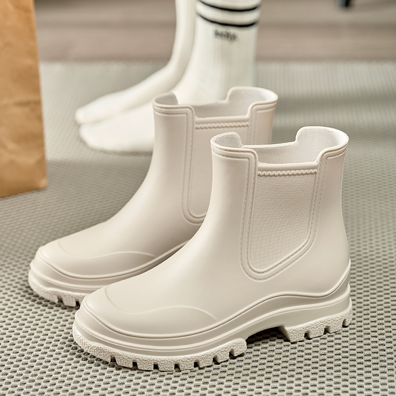 【人気新作・300円OFF】レインブーツ ショートレインブーツ ショートチェルシーレインブーツ 男女兼用 雨靴 軽量 完全防水 歩きやすい 通学 通勤 梅雨対策 爆買 | ブランド登録なし | 02