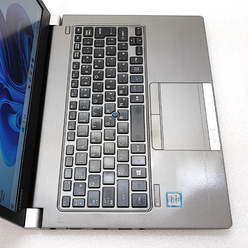 dynabook（ダイナブック） 薄型 軽量 中古ノートパソコン 東芝