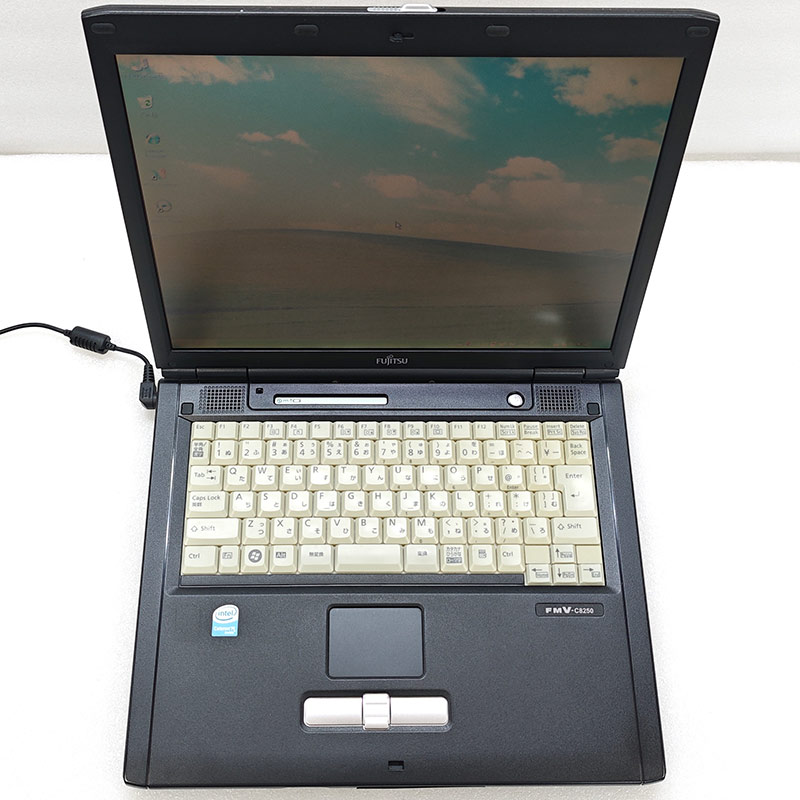 懐かしのWindows XP 中古パソコン 富士通 FMV-C8250 WindowsXPPro Celeron M530 メモリ 1GB 新品SSD 256GB 15型 FDD動作確認済み 15インチ A4 本体 3ヶ月保証 | FMV | 02