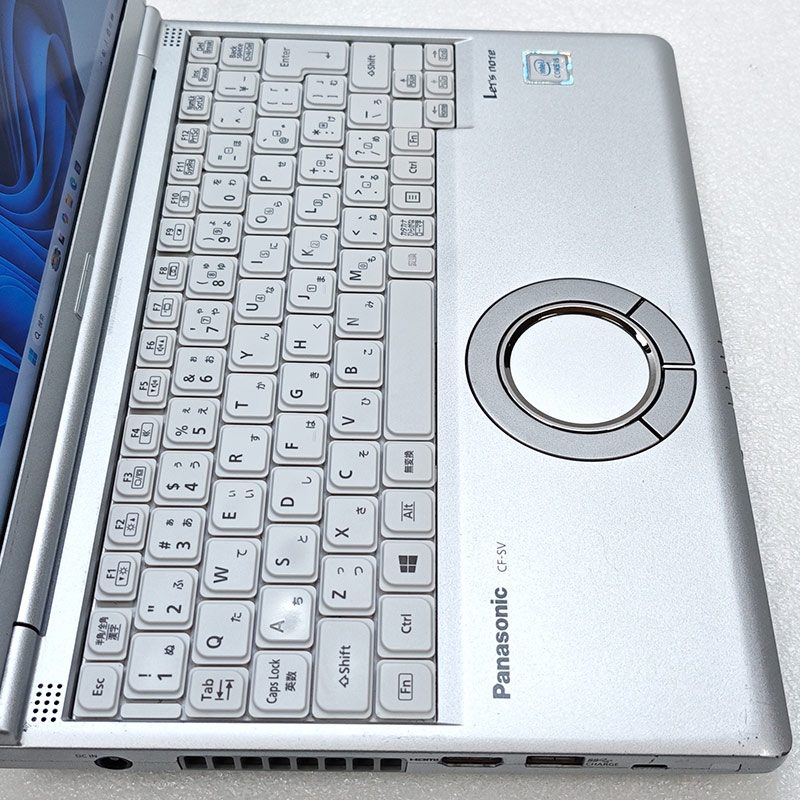 Let's note 軽量PC 中古パソコン Panasonic Let's CF-SV8 Windows11