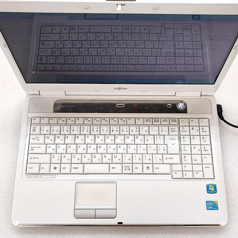 ジャンク品 富士通 LIFEBOOK AH550/5BC  ジャンクPC ジャンクパソコン 保証無し OS無し ACアダプタ付き｜gtech｜04