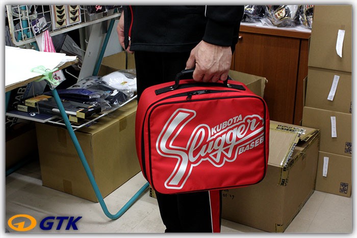 久保田スラッガー（KUBOTA SLUGGER） 2025 T-80 レッド グラブケース 1