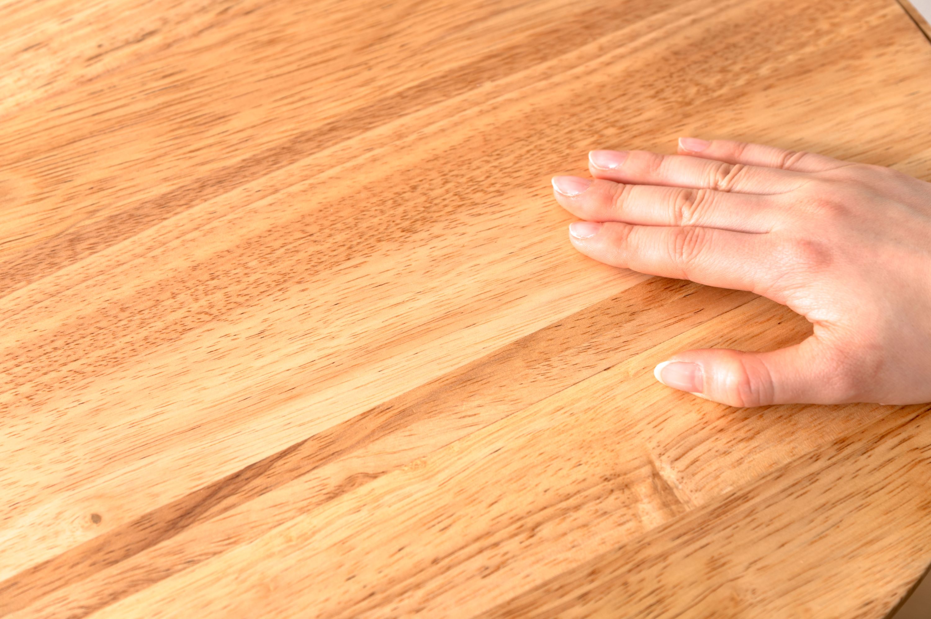 サイドテーブル