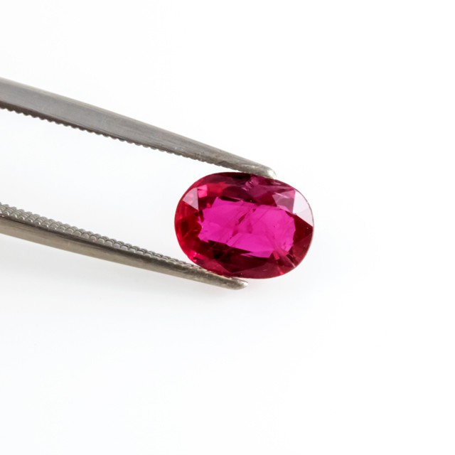 ルビー 宝石ルース 裸石 天然石 カボションカット 2.440ct ユーズド