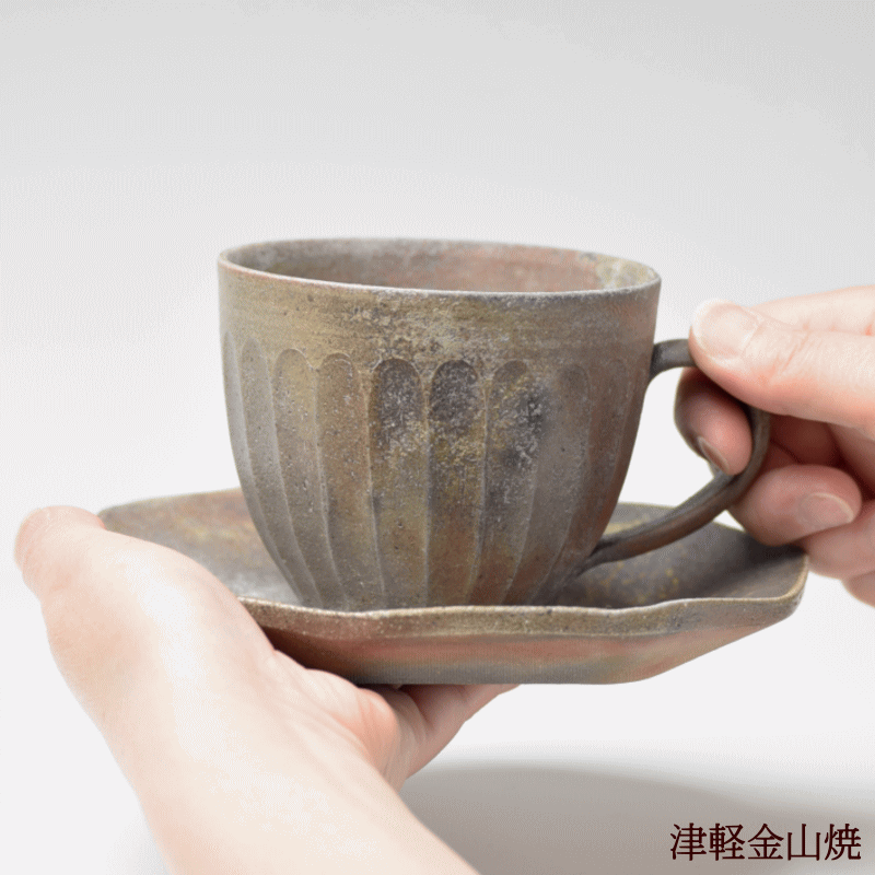 【おうちカフェ】 金山焼 コーヒードリッパー＆ポット・コーヒーカップ２客　新品！ CARAT ドリッパー＆ポット 4cups – KINTO