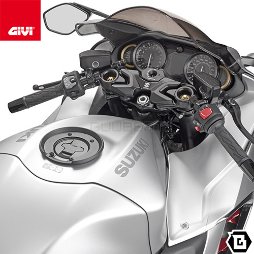 GIVI 【セール7/31 23:59まで】GIVI 3120FZ リアキャリア モノ