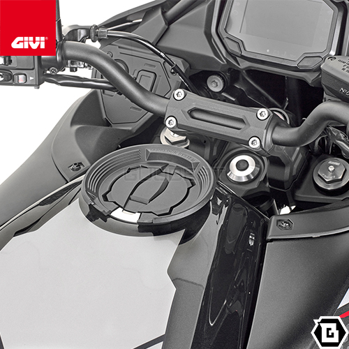 GIVI TN4132 エンジンガード エンジンプロテクター クラッシュバー