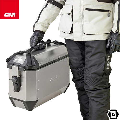 新品未使用　GIVI(ジビ) バイク用防水インナーバッグ T506 2ケ GIVI（ジビ） 【セール12/31まで】GIVI T506 防水インナーバッグ 35L