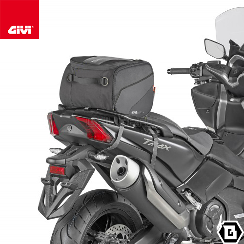 【セール中！8/14 23:59まで】GIVI EA136B Easy-T スクーターバッグ シートバッグ 23L容量／ジビ : ea136b :  GUUBEAT-MOTO - 通販 - Yahoo!ショッピング