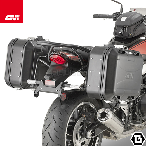 GIVI（ジビ） GIVI A210 ユニバーサルスクリーン スモーク 36.5×35cm