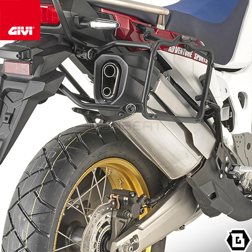 CRF1100（20-23）　GIVI スクリーン　試着のみ　定価24000円 バイク スクリーン GIVI ホンダ アフリカツイン CRF1100L