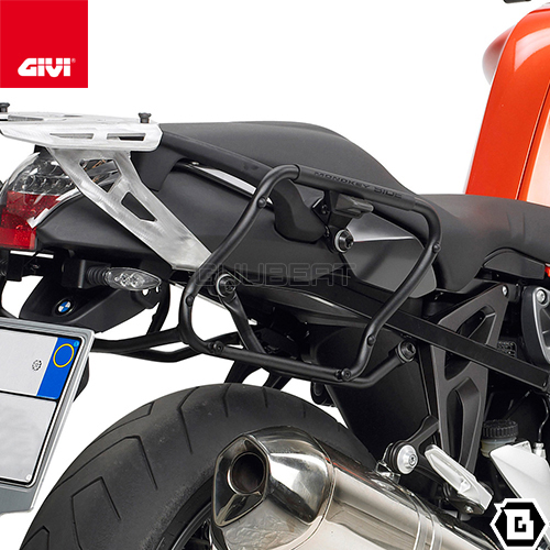 GIVI SRA690 アルミニウム製 リアラック リアキャリア／BMW K 1200 R (05 - 08) / K 1300 R (09 - 16) 専用 : sra690 : GUUBEAT-MOTO - 通販 - Yahoo!ショッピング